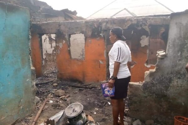 Fire razes building, renders 44 homeless in Calabar