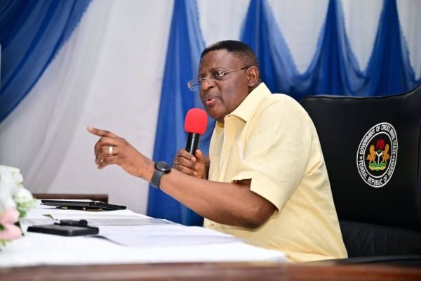 Governor Otu suspends local government recruitment