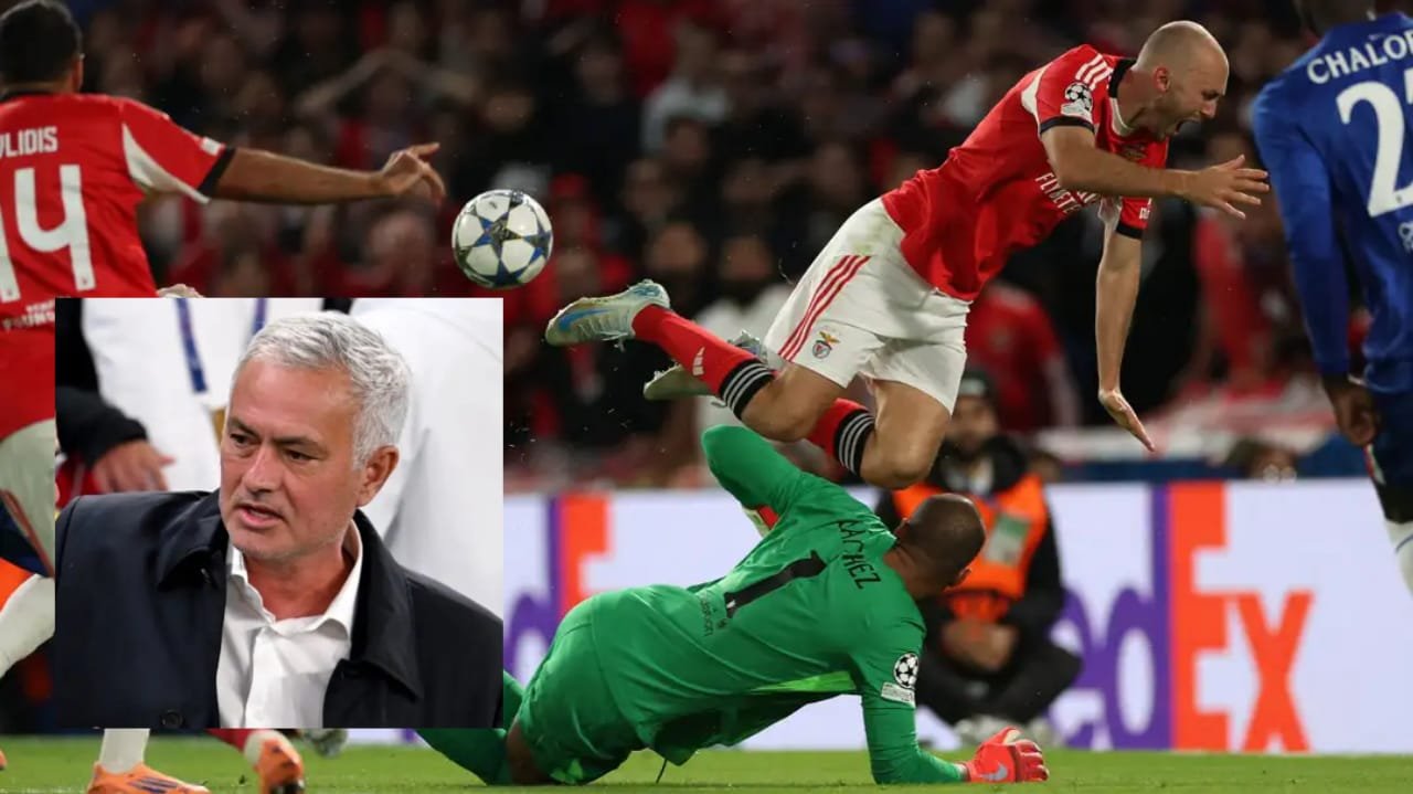 10-man Chelsea edge Benfica in Mourinho's return