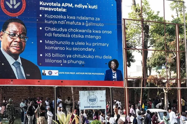 Mutharika Takes Early Lead in Malawi Presidential Election