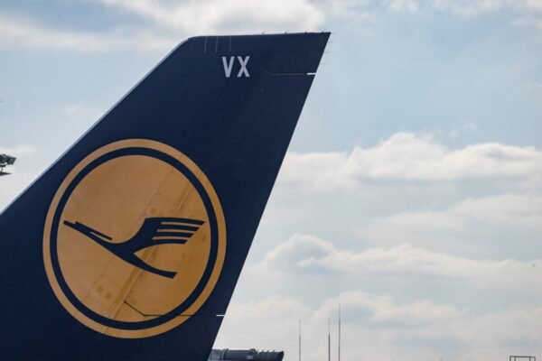 Lufthansa scraps connections from 2026 schedule citing cost concerns