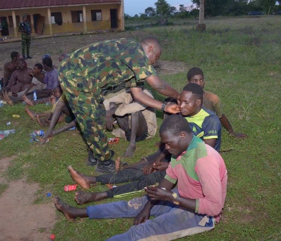 21 kidnapped victims rescued as army intensifies offensive in Kwara, Kogi