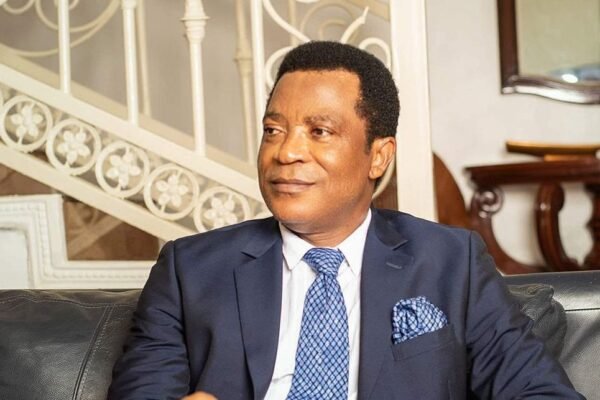 High Chief Higgins Peters Fulfils financial pledge to northern traditional rulers