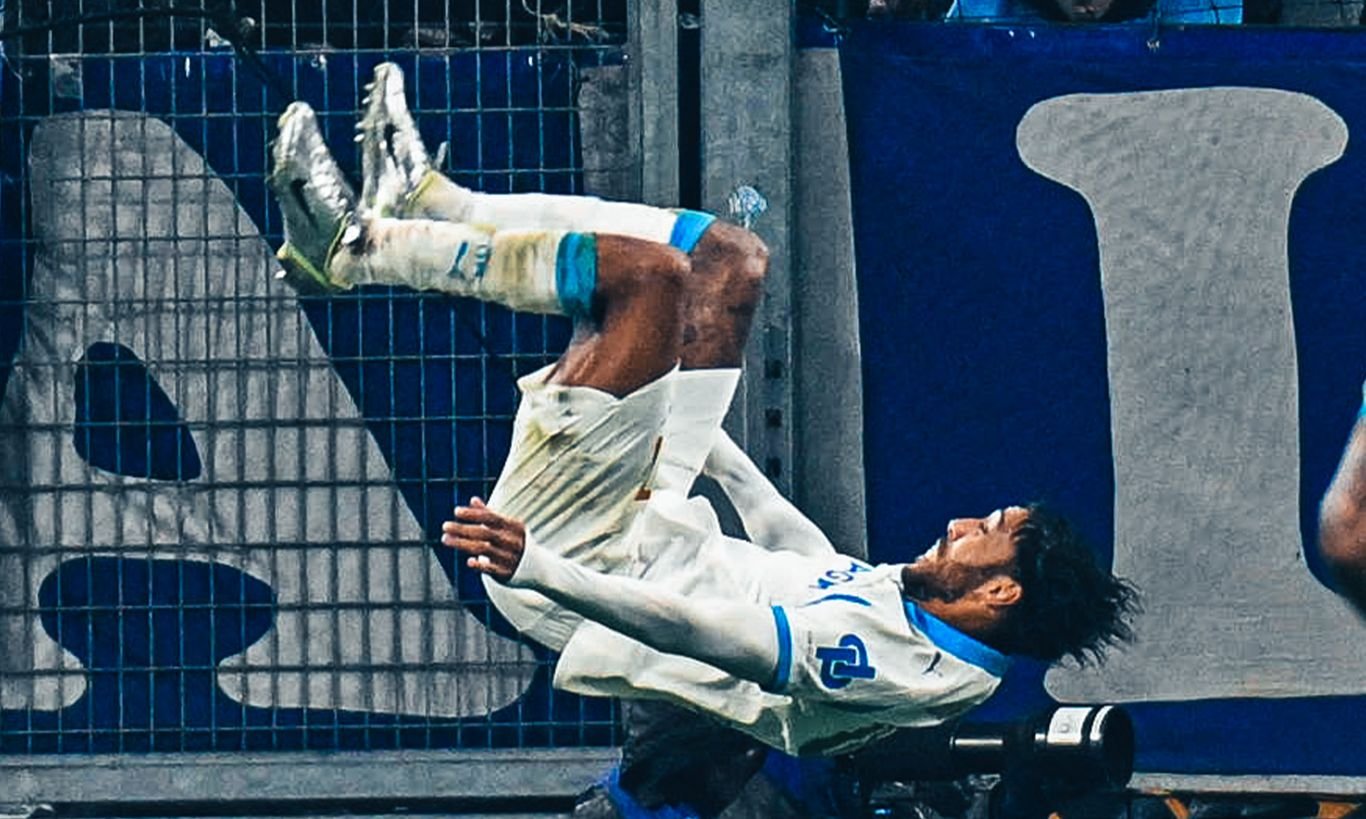 Aubameyang double stuns Newcastle in Marseille defeat