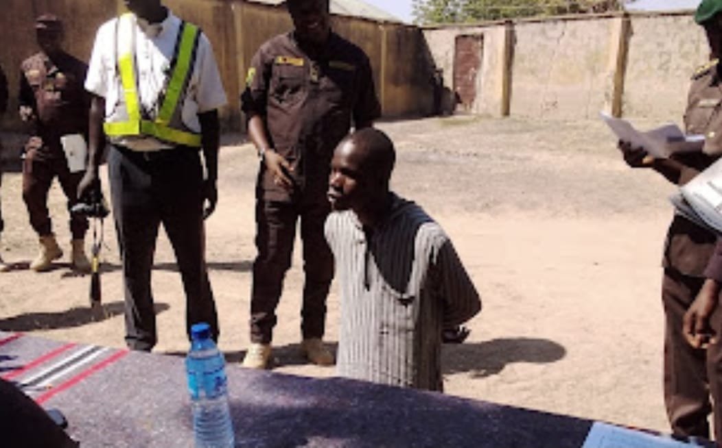 Convict ends relationship with 3 girlfriends after failing to visit him in prison despite sharing stolen noodles with them