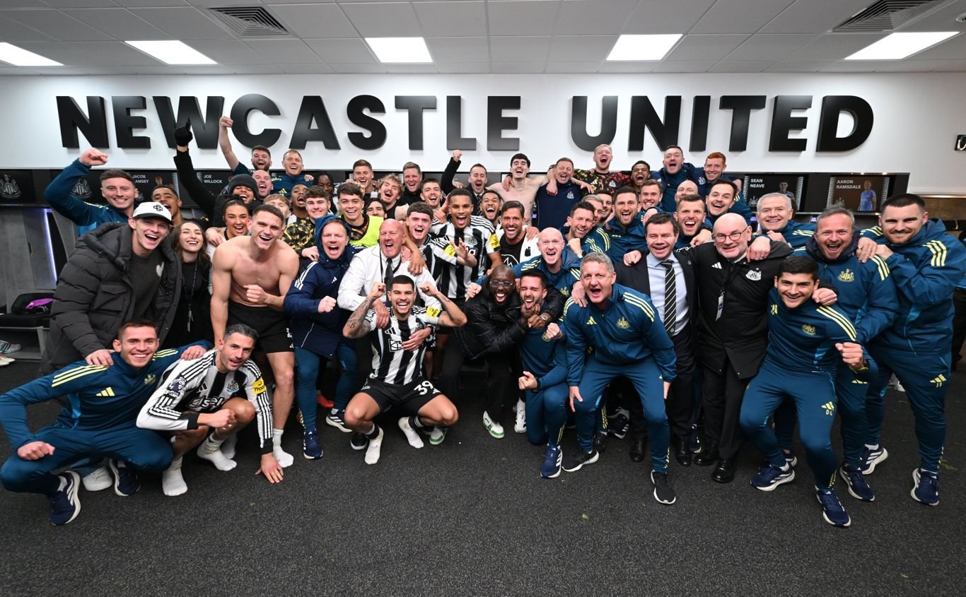 Newcastle edge wasteful Man City to dent title hopes