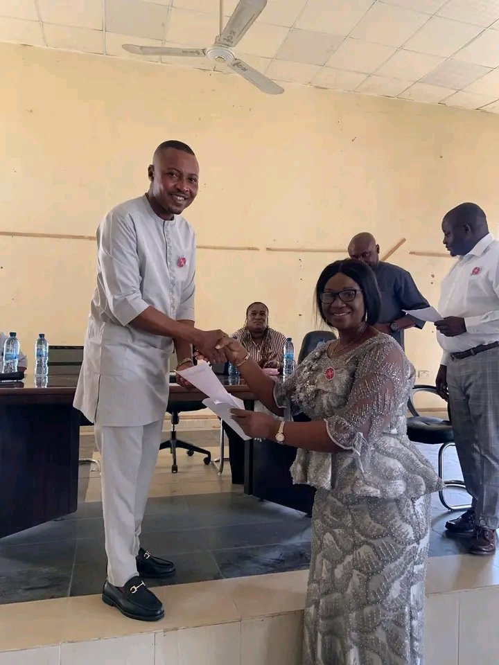 Cecilia Ogar takes oath as Bekwarra Vice Chairman