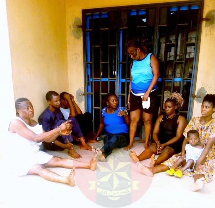 Army arrests 7 suspected human traffickers trying to sell newborn baby for N3m in Calabar