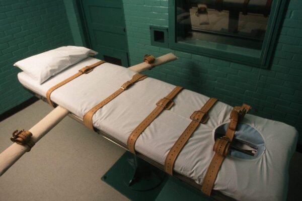 Court sentences man to death by injection for armed robbery committed 12 years ago