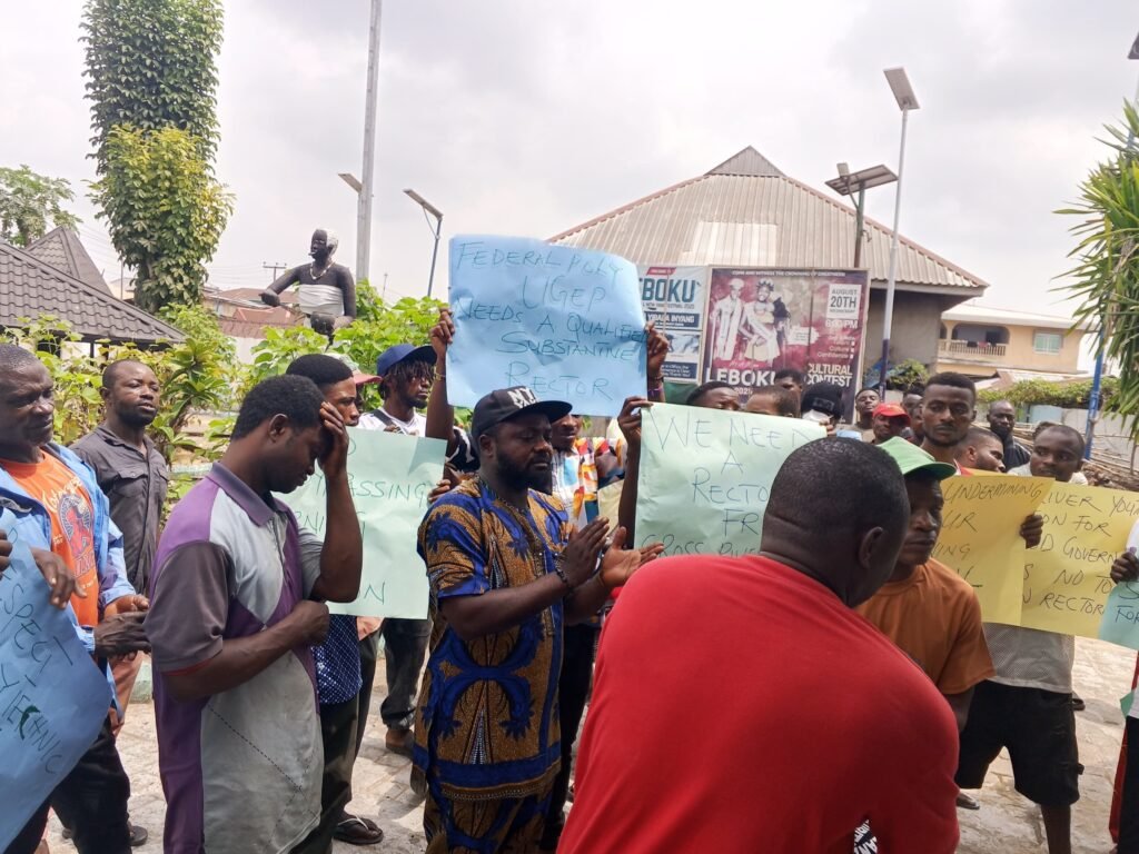 Youths protest appointment of non-indigene as FedPoly Ugep rector