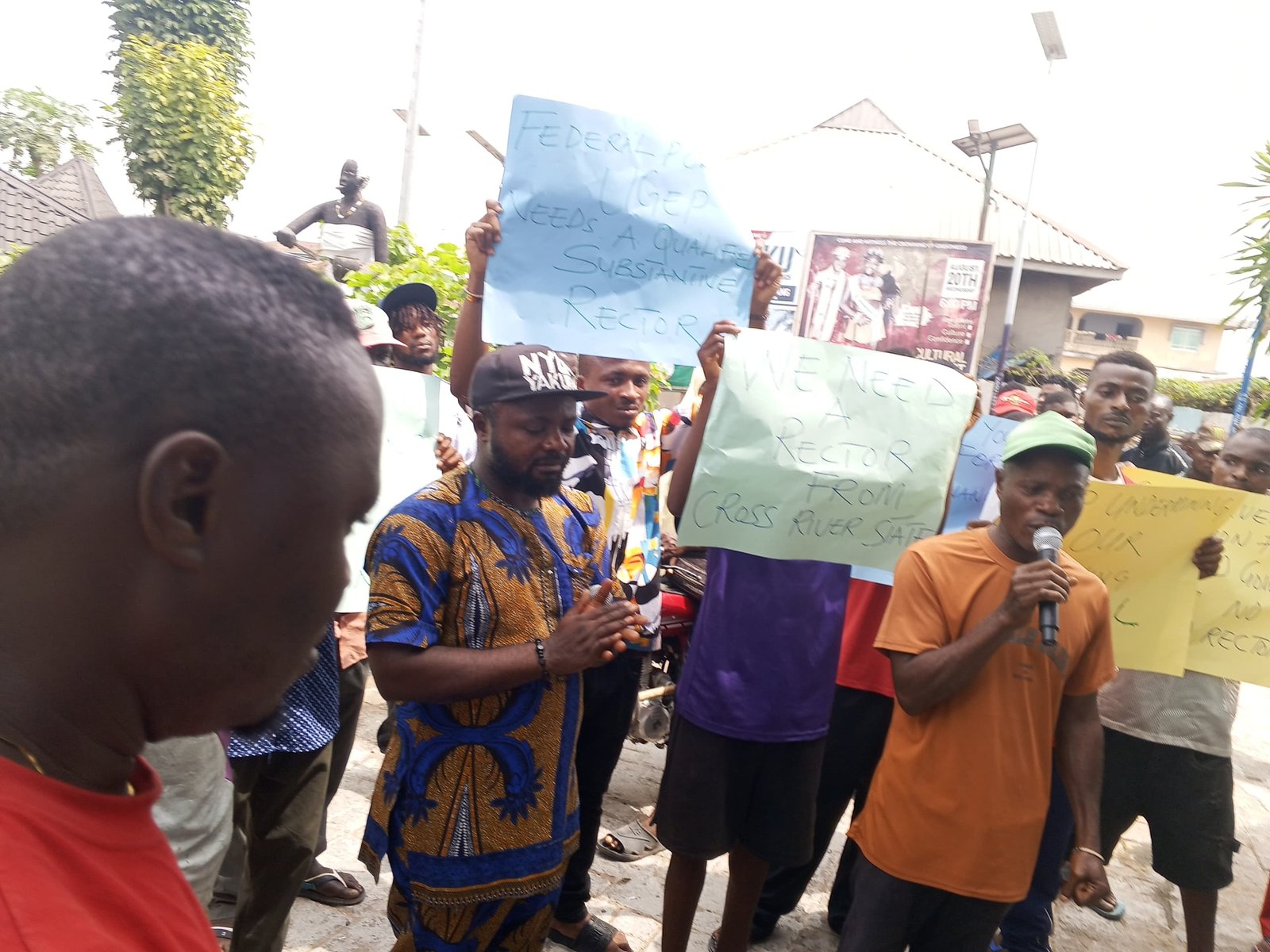 Youths protest appointment of non-indigene as FedPoly Ugep rector