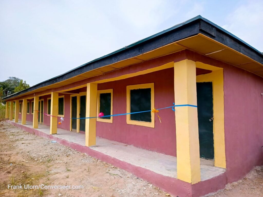 Bekwarra hails Akpanke as he commissions another project