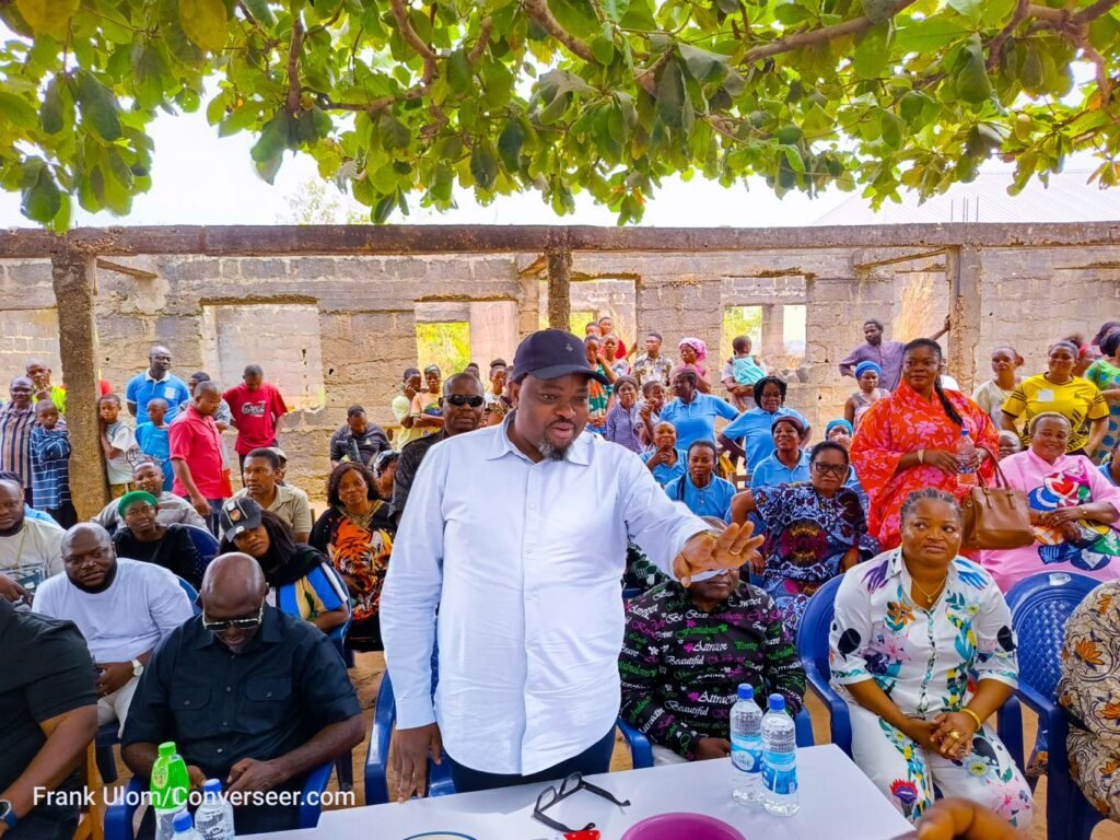 Bekwarra hails Akpanke as he commissions another project
