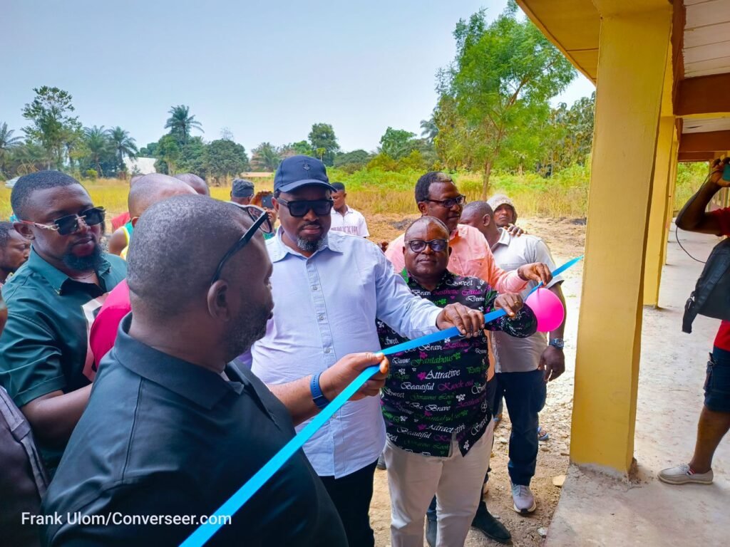 Bekwarra hails Akpanke as he commissions another project