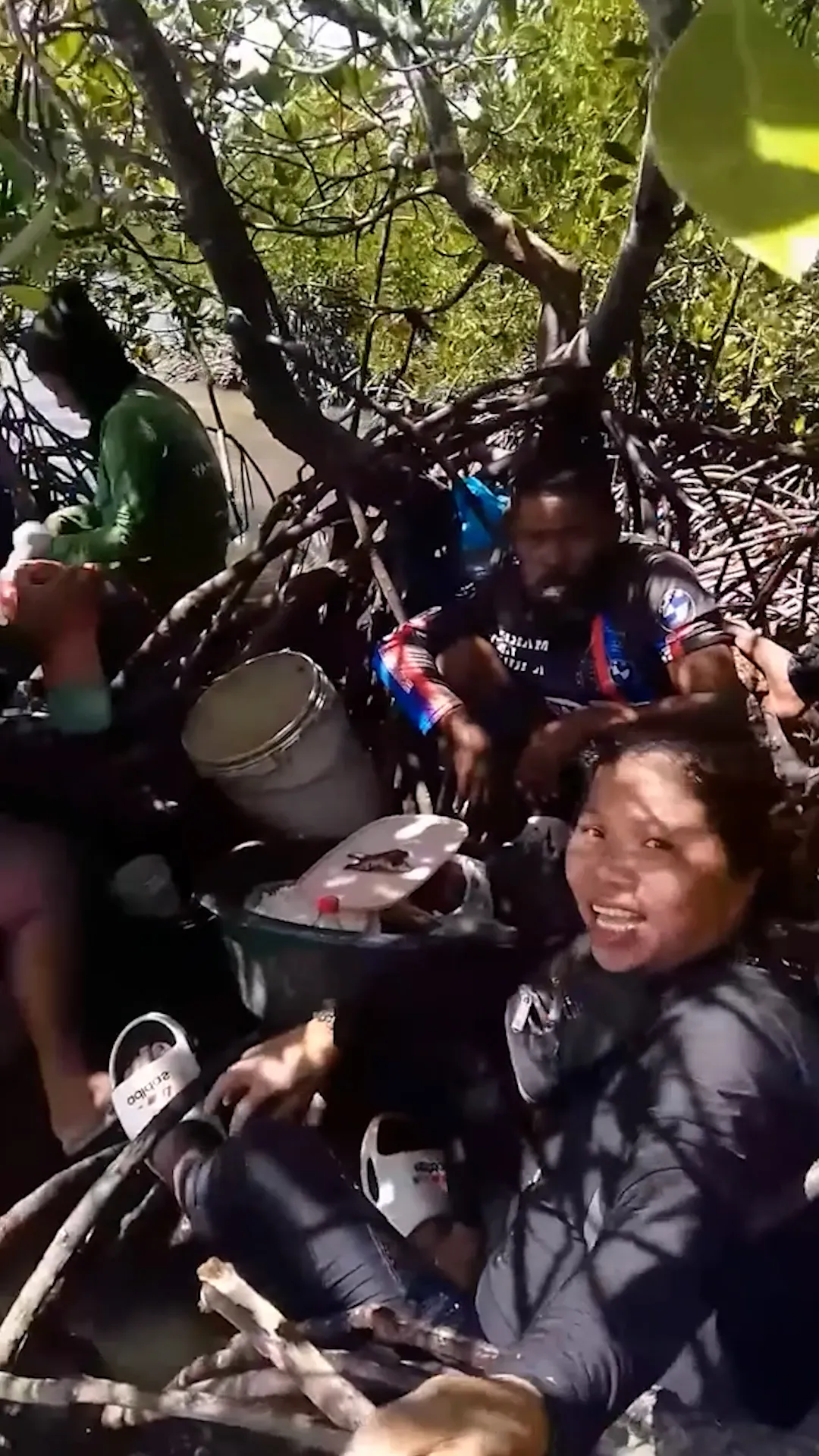 Food influencer dies after eating devil crab for social media fame