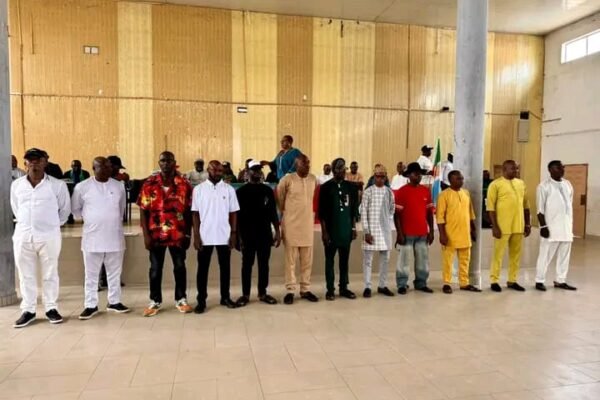 Yakurr Chairman congratulates APC Chapter Chairman, newly inaugurated 13 Ward Chairmen